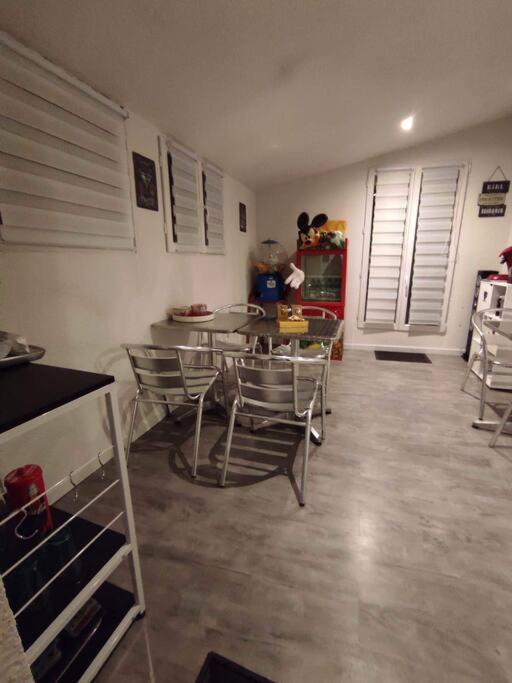 Gite De Cyrielle Et Pascal Classe 3 * Villa Saint-Sauveur  ภายนอก รูปภาพ
