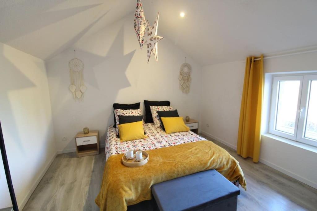 Gite De Cyrielle Et Pascal Classe 3 * Villa Saint-Sauveur  ภายนอก รูปภาพ